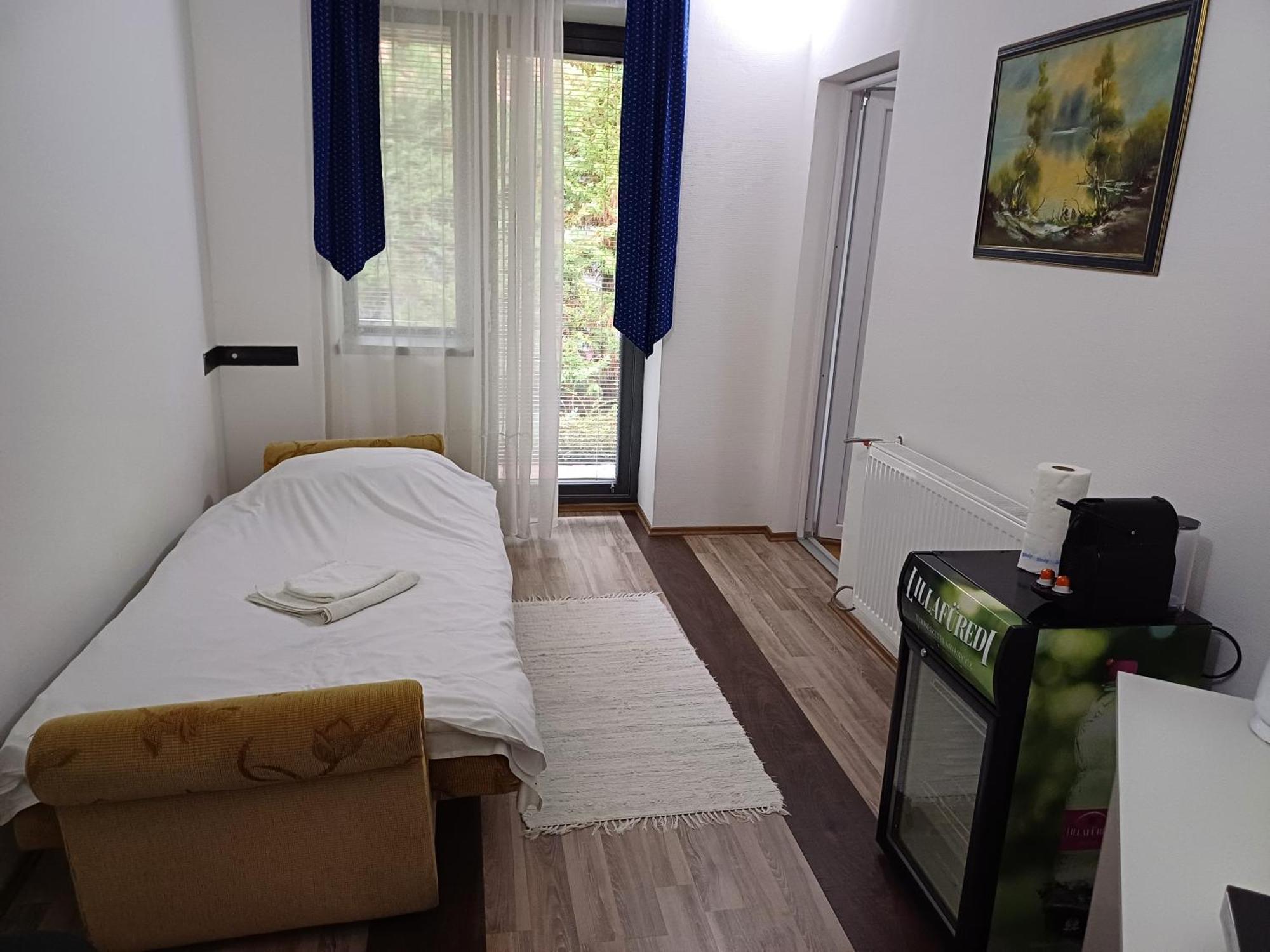 Villa Vamus Vendeg- Es Rendezvenyhaz Vámosszabadi Dış mekan fotoğraf