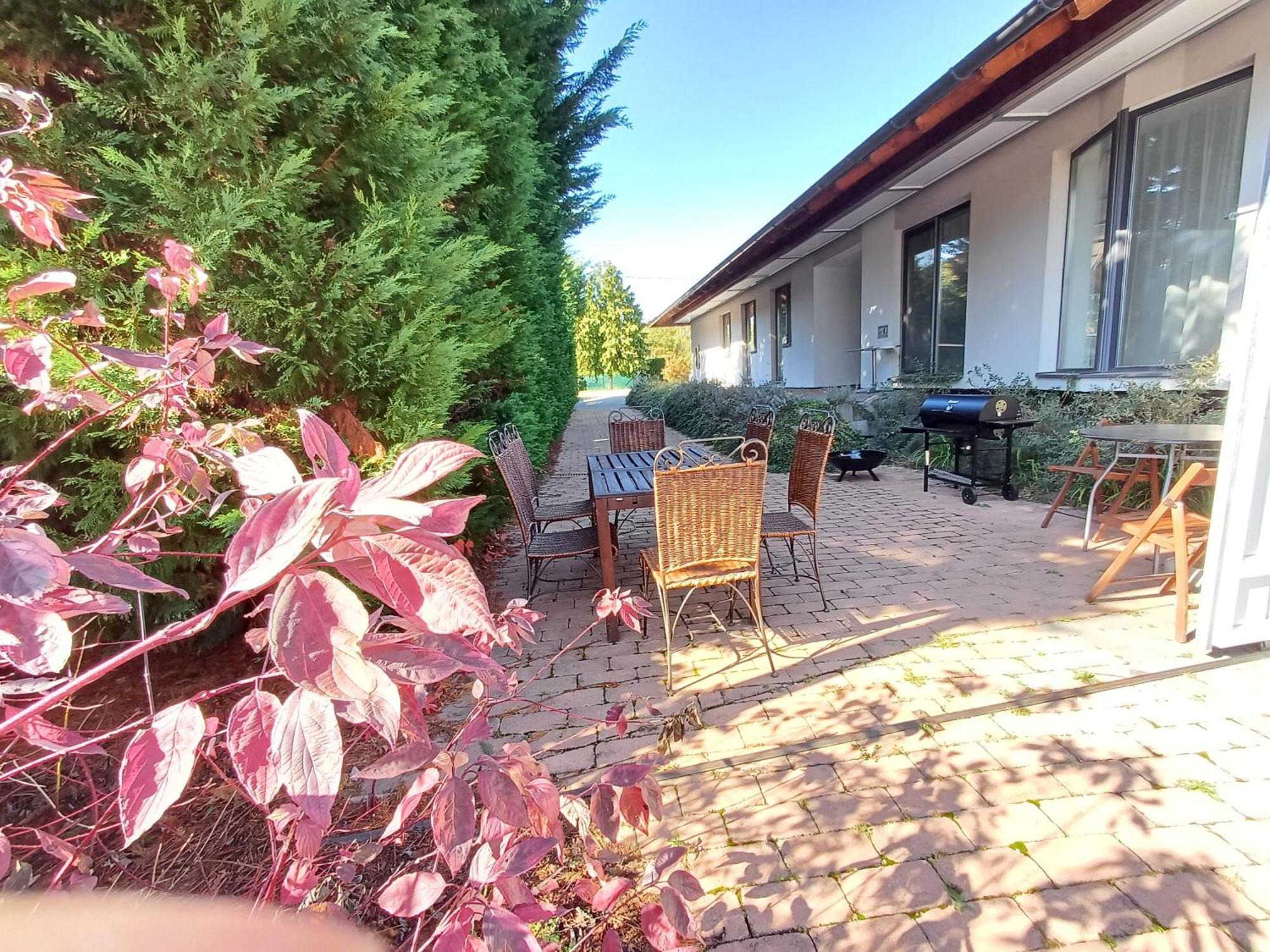 Villa Vamus Vendeg- Es Rendezvenyhaz Vámosszabadi Dış mekan fotoğraf